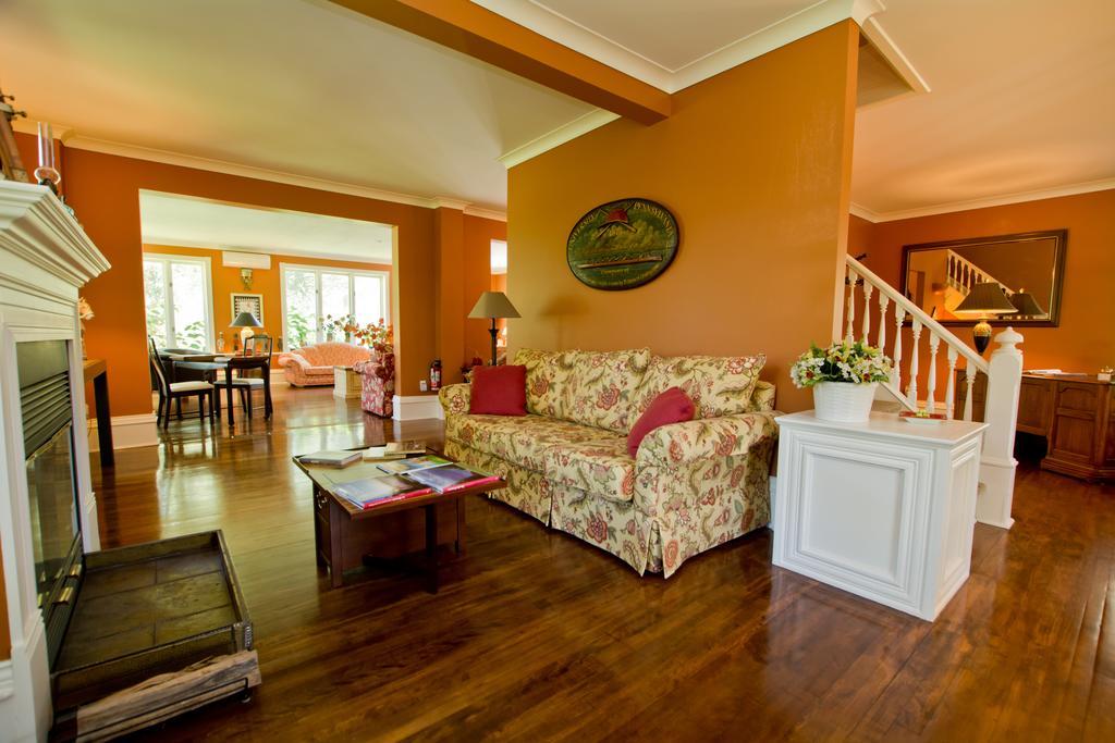 Auberge la Raveaudière North Hatley Esterno foto